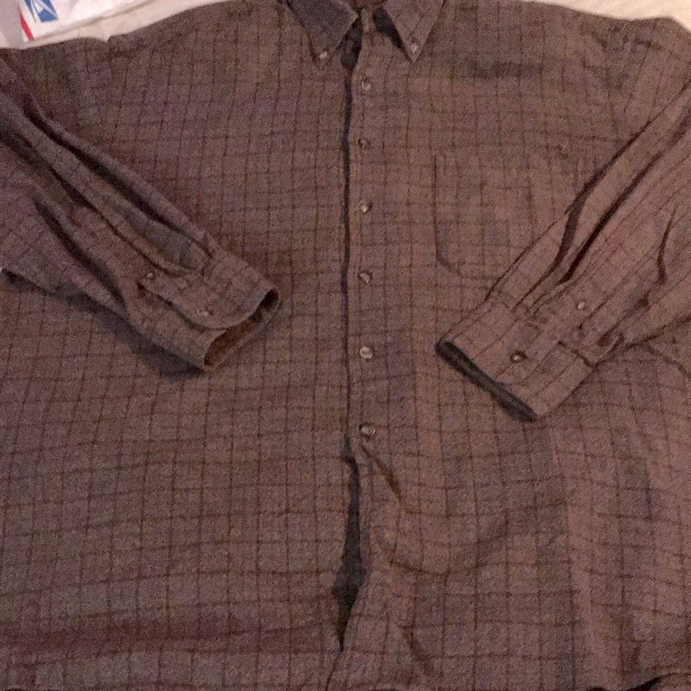 EXTRA LARGE MENS BURBERRY BUTTON DOWN EUC